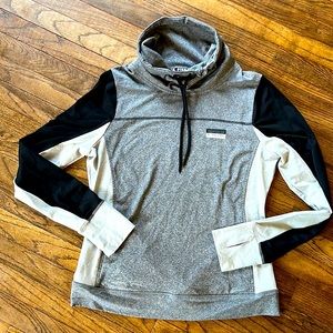 🩷VS PINK🩷 funnel neck pullover L